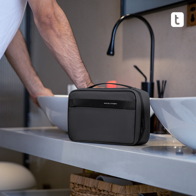 Trousse de toilette multicouche de taille compacte et de grande capacité 