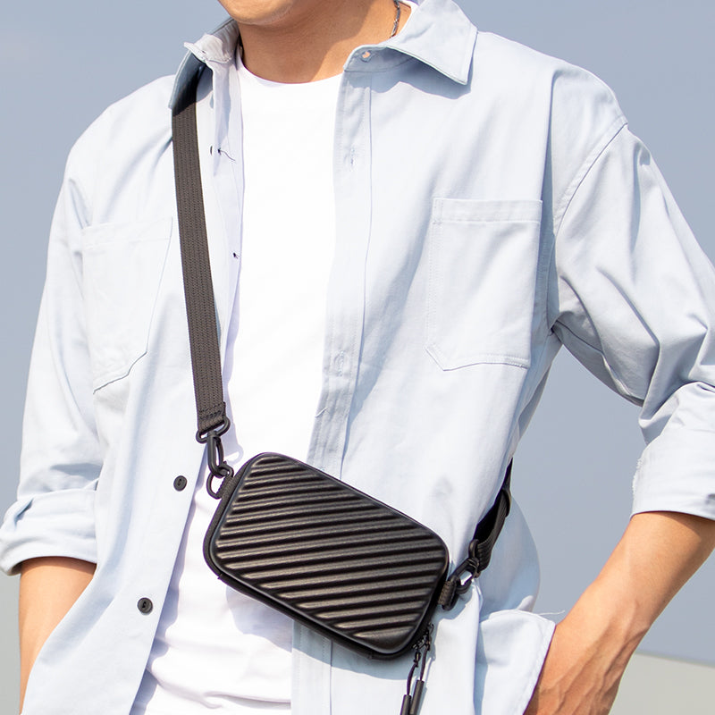 Neo : confort ultime au design intelligent, petit sac à main à bandoulière pour les voyages 