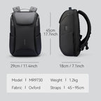 Polycom 2nd: Waterproof Backpack with Built-in USB for Travelling