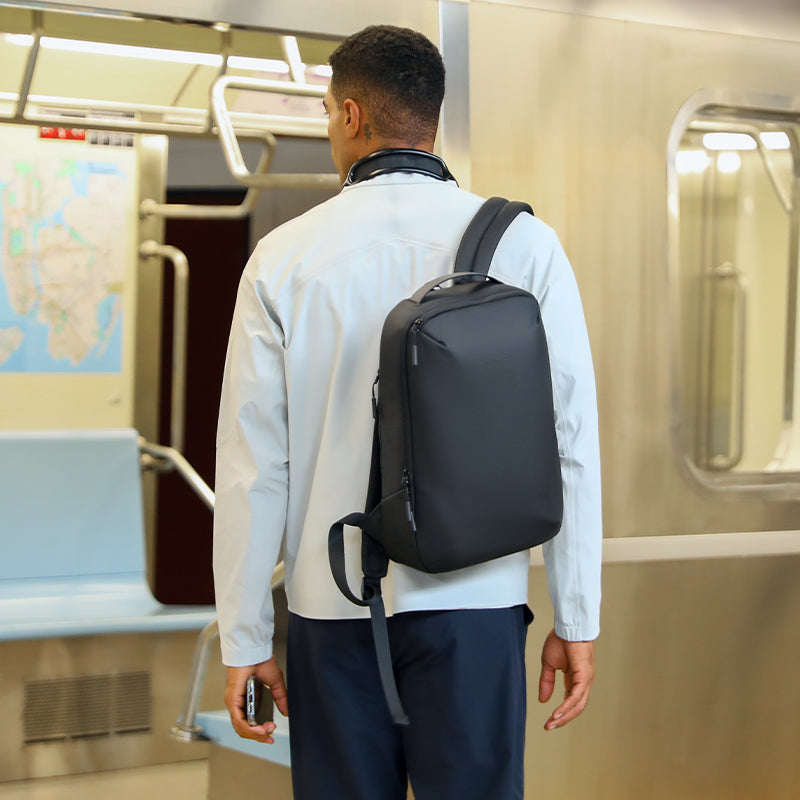 ZenOrganizer: Practical Compact Laptop Backpack for Daily Use
