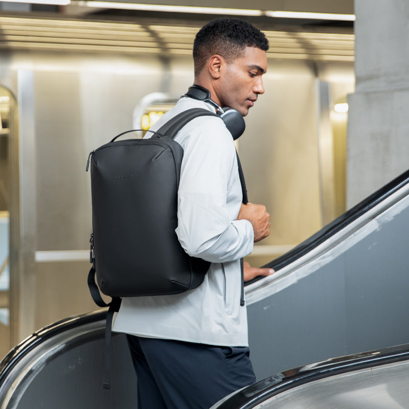 ZenOrganizer: Practical Compact Laptop Backpack for Daily Use
