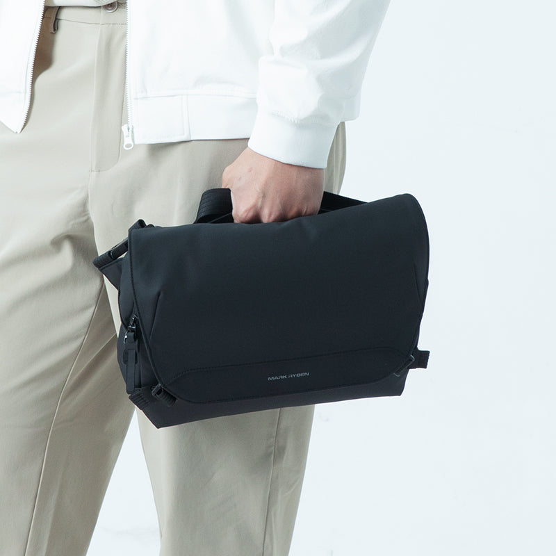 GameFlow: 500g Waterproof Switch Sling Bag for Urban Gamers